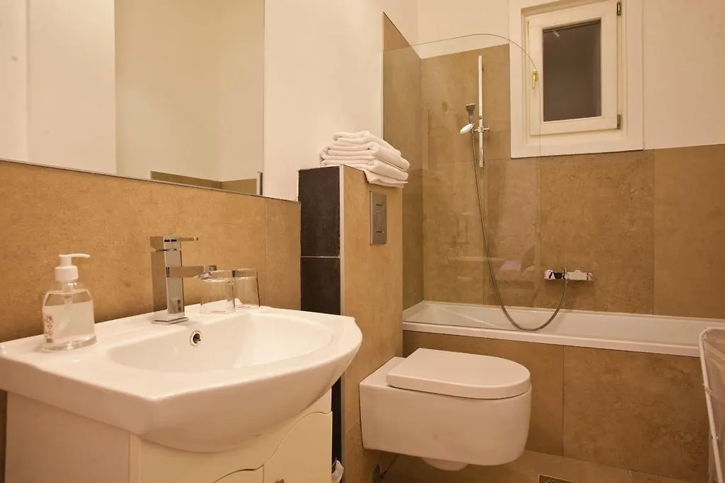 Parliament Penthouse Boutique B&B Budapest