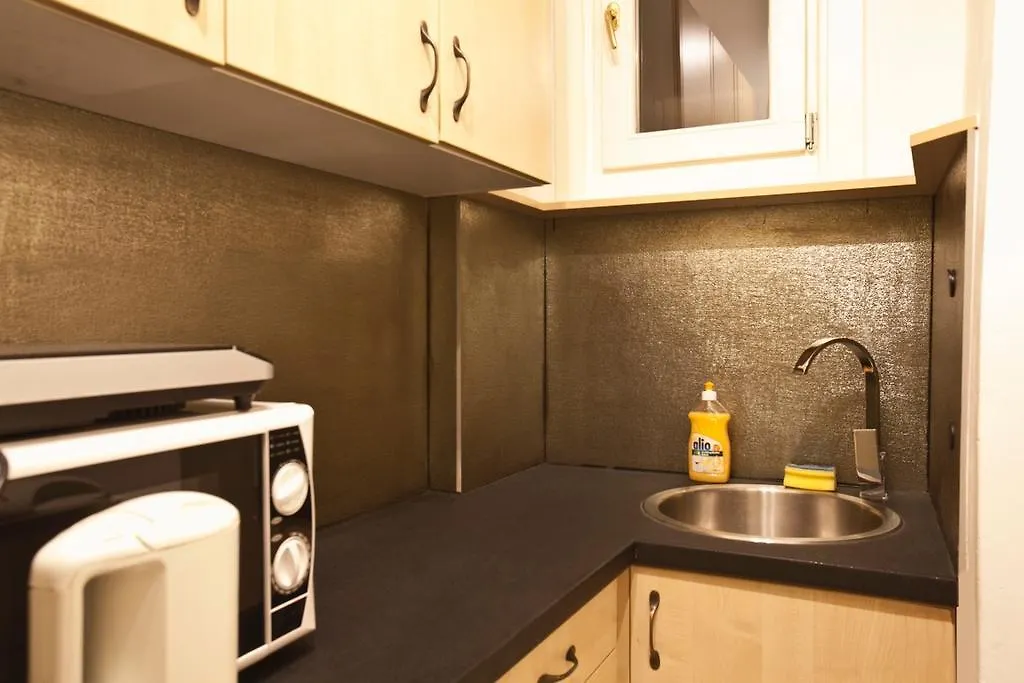 Bed & Breakfast Parliament Penthouse Boutique B&B Budapest